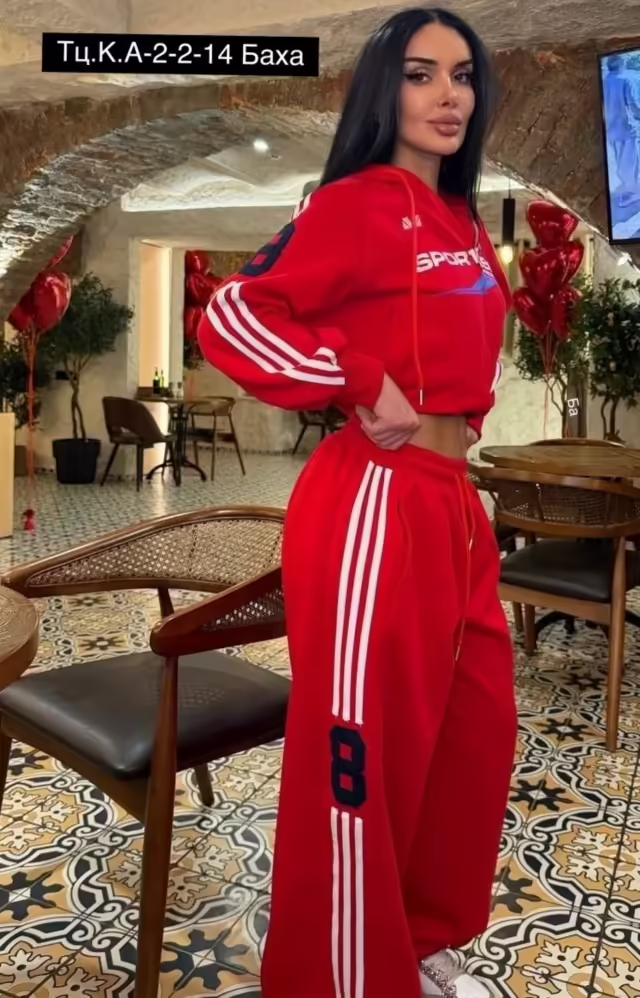 Женские костюмы
