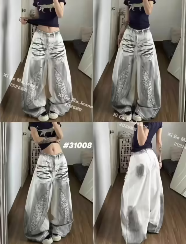 Стильные женские джинсы