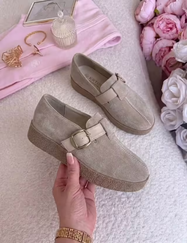 Замшевые женские лоферы