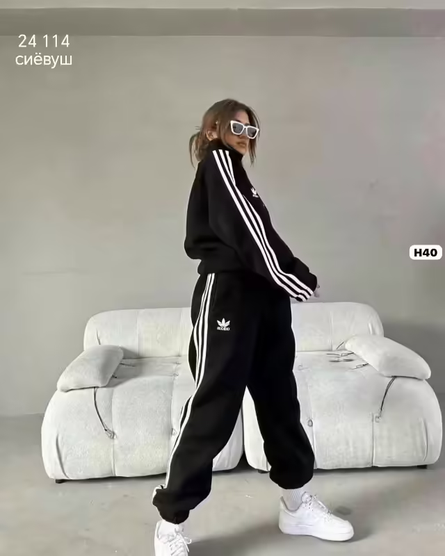 Женские костюмы двойки. фото 3