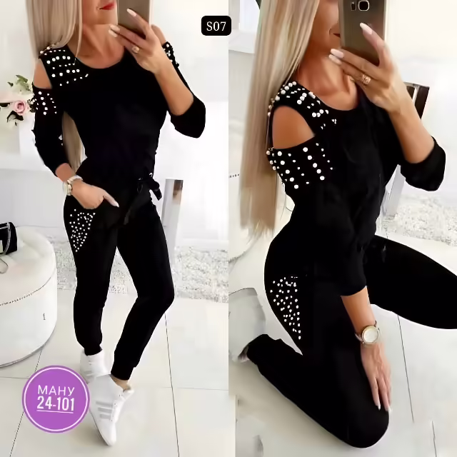 Женские костюмы. фото 3