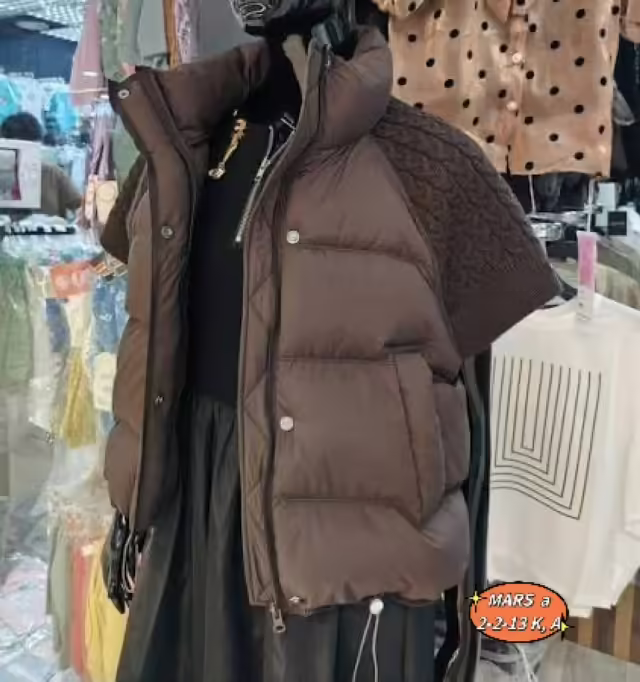 Женские жилетки