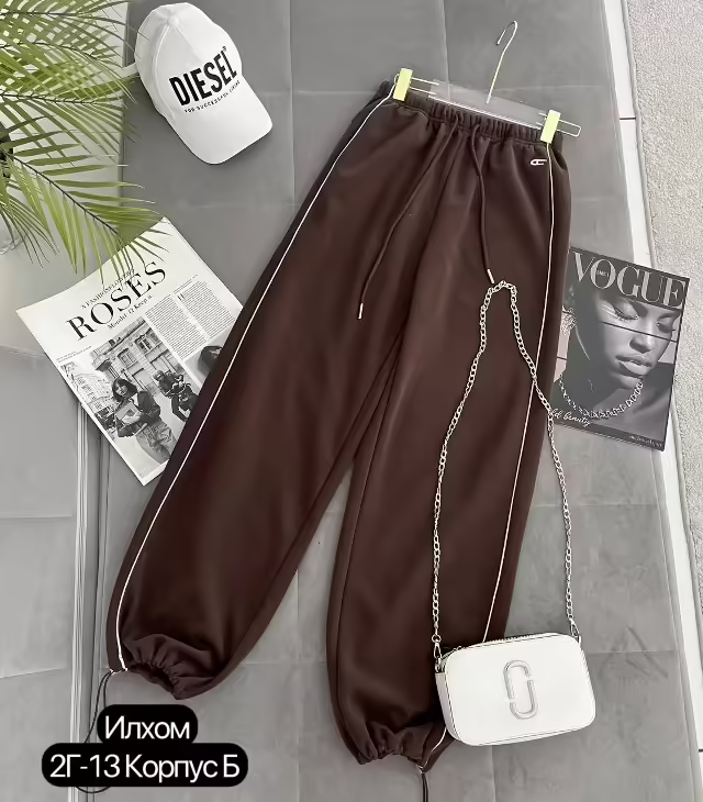 Спортивные стильные женские штаны. фото 3