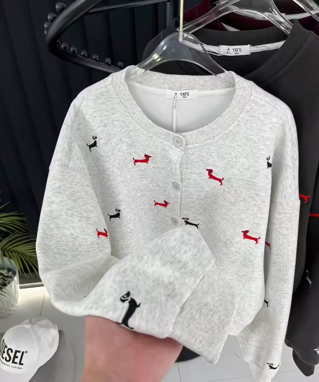 Женские кардиганы с вышивкой