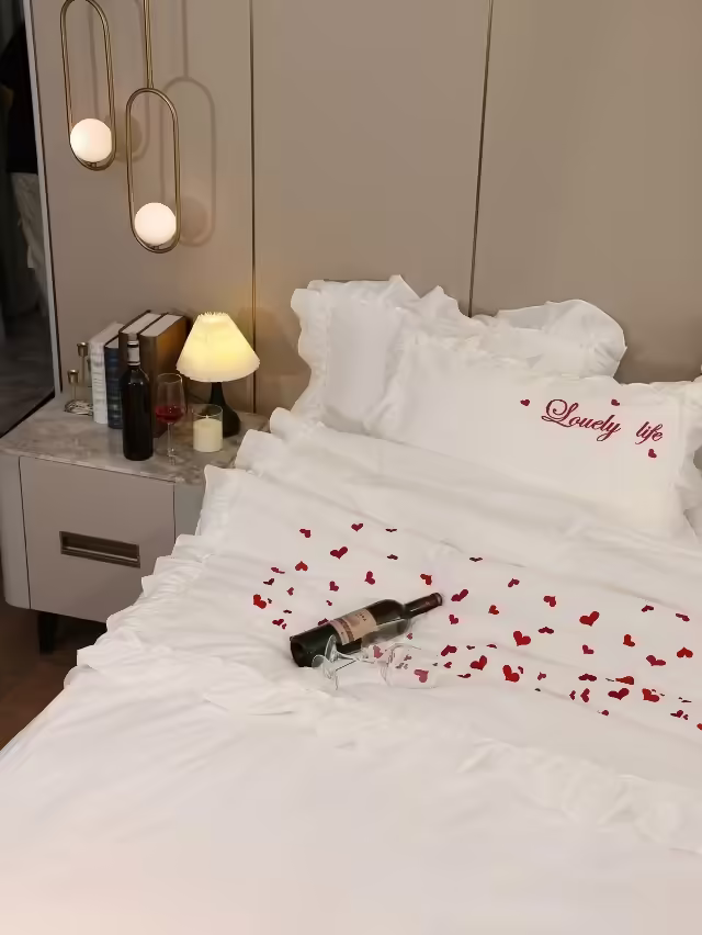Постельное женские комплекты с вышивкой с готовым одеялом. фото 3