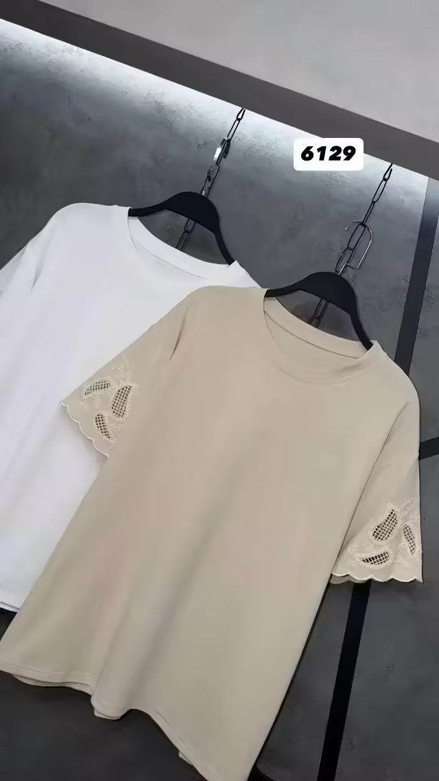 Базовые женские футболки