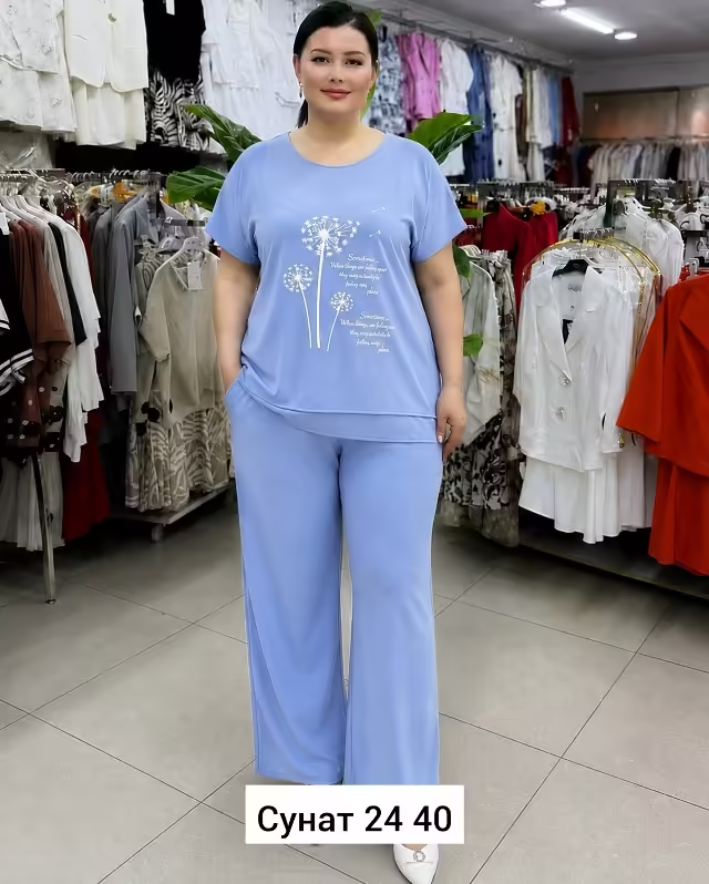 Льняные женские костюмы
