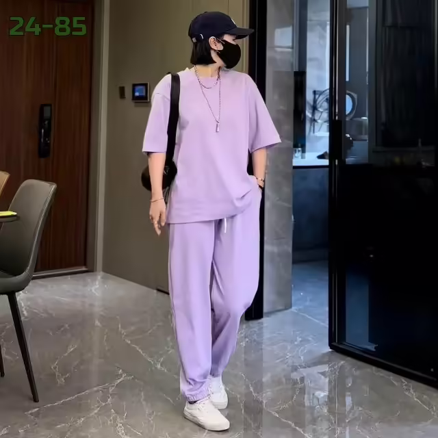 Базовые нежные идеальные свободные мягкие стильные женские костюмы на каждый день. фото 2