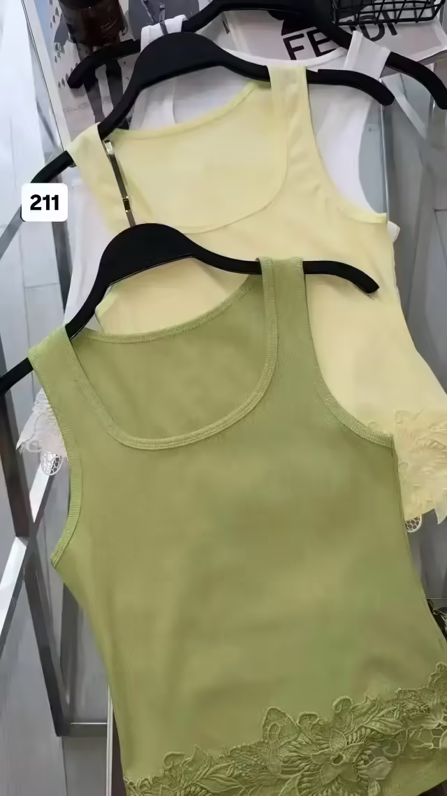 Базовые отличные женские майки в рубчик