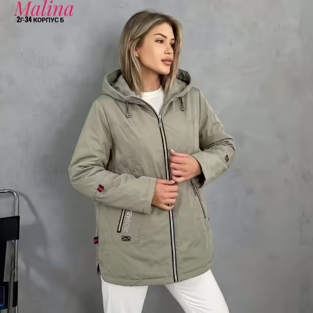 Стильные женские ветровки
