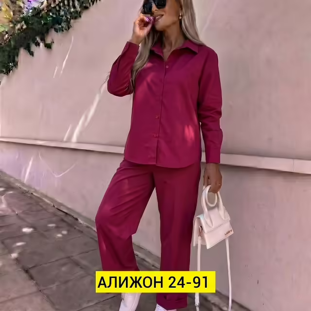 Женские костюмы. фото 3