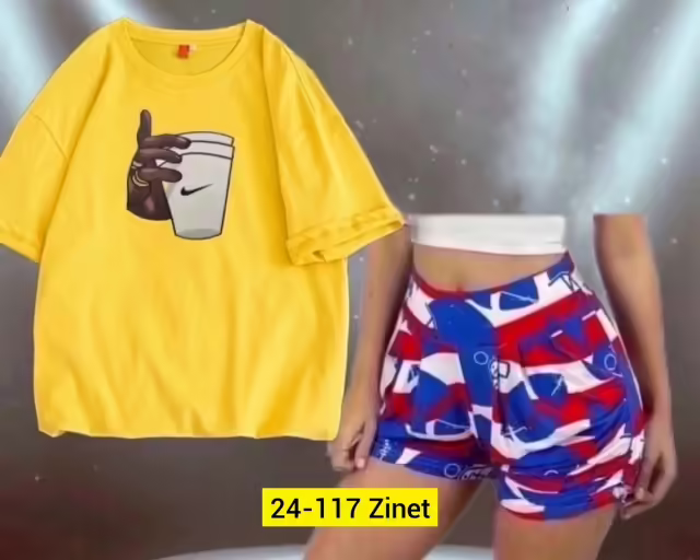 Женские костюмы
