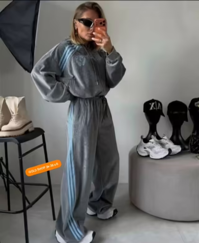 Трендовые стильные стильные женские костюмы на каждый день свободного кроя. фото 2