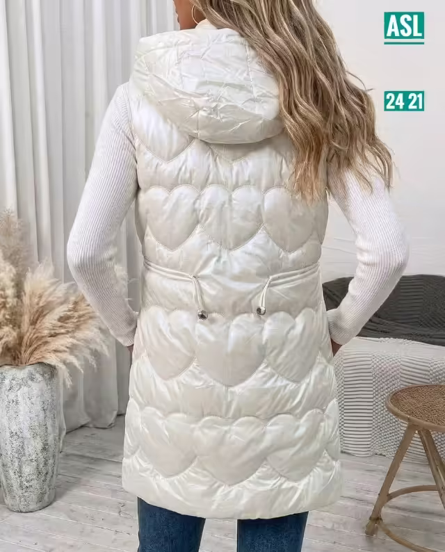 Женские жилетки. фото 3