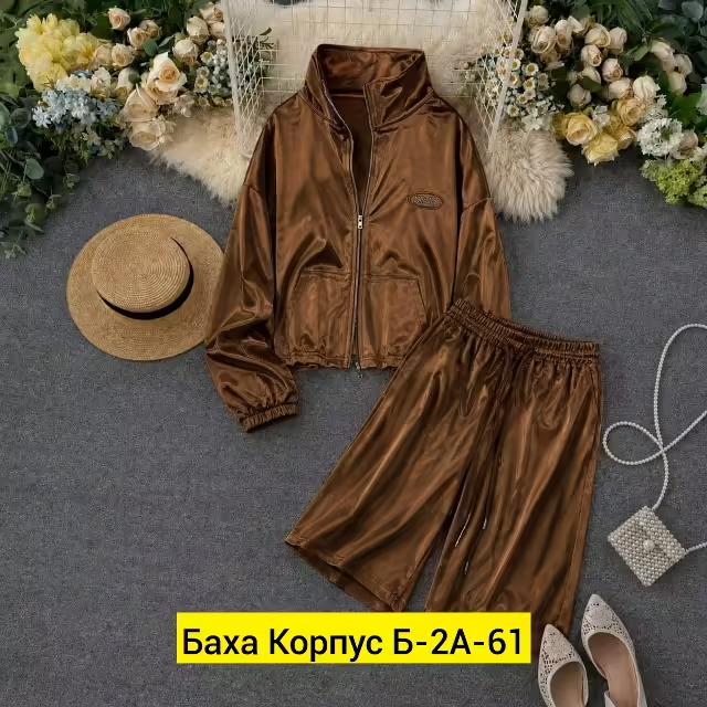 Женские костюмы. фото 2