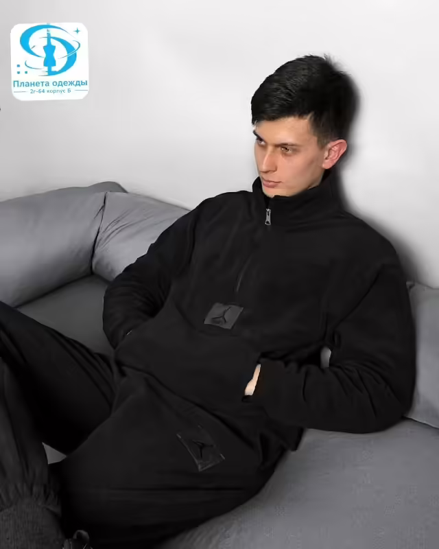 Спортивные мужские костюмы