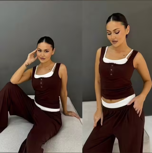 Женские костюмы
