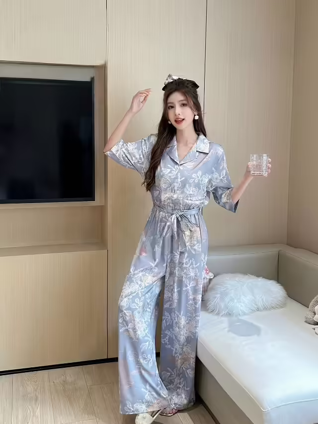 Женские комбинезоны