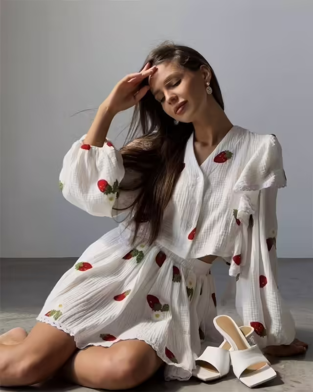 Женские костюмы двойки. фото 2