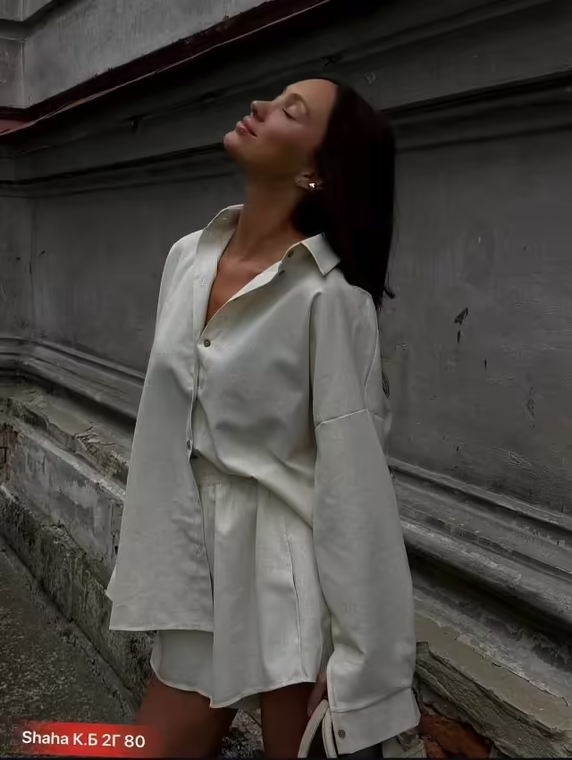 Классические женские костюмы