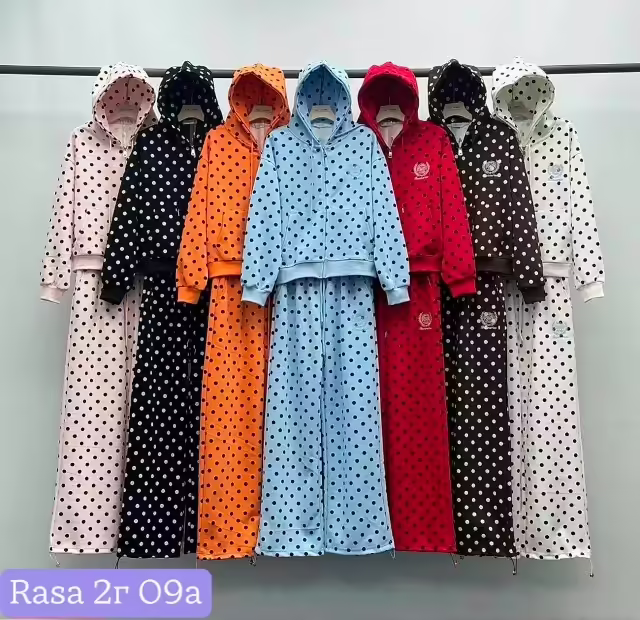 Женские костюмы