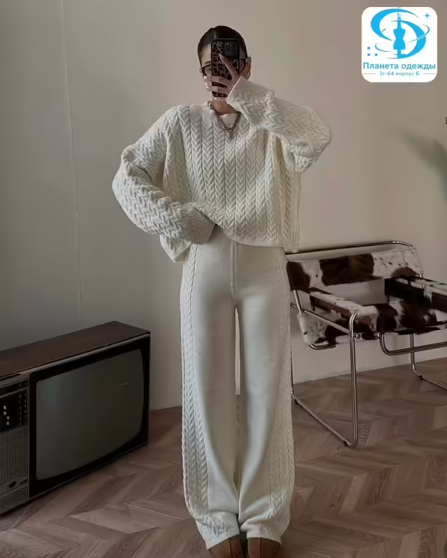 Женские костюмы