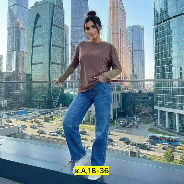 Женские футболки. фото 3