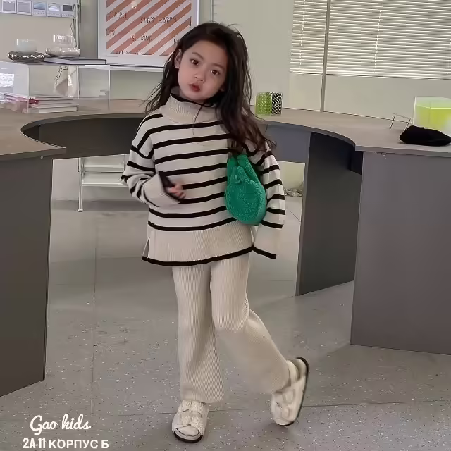 Детские костюмы