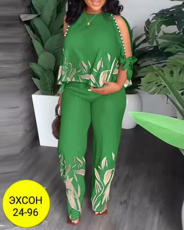 Женские костюмы