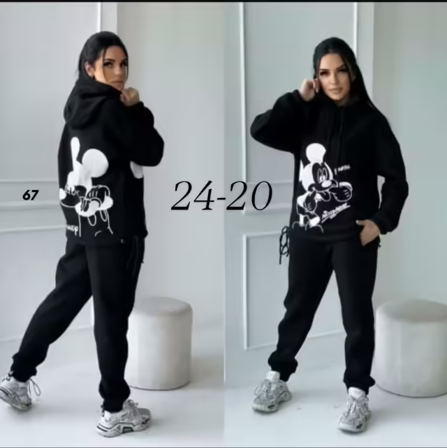 Женские костюмы