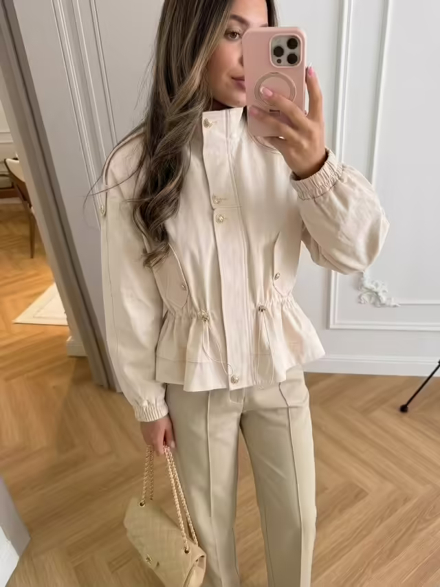Стильные женские тренчи