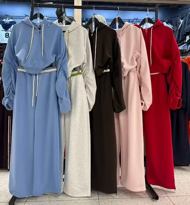 Женские костюмы
