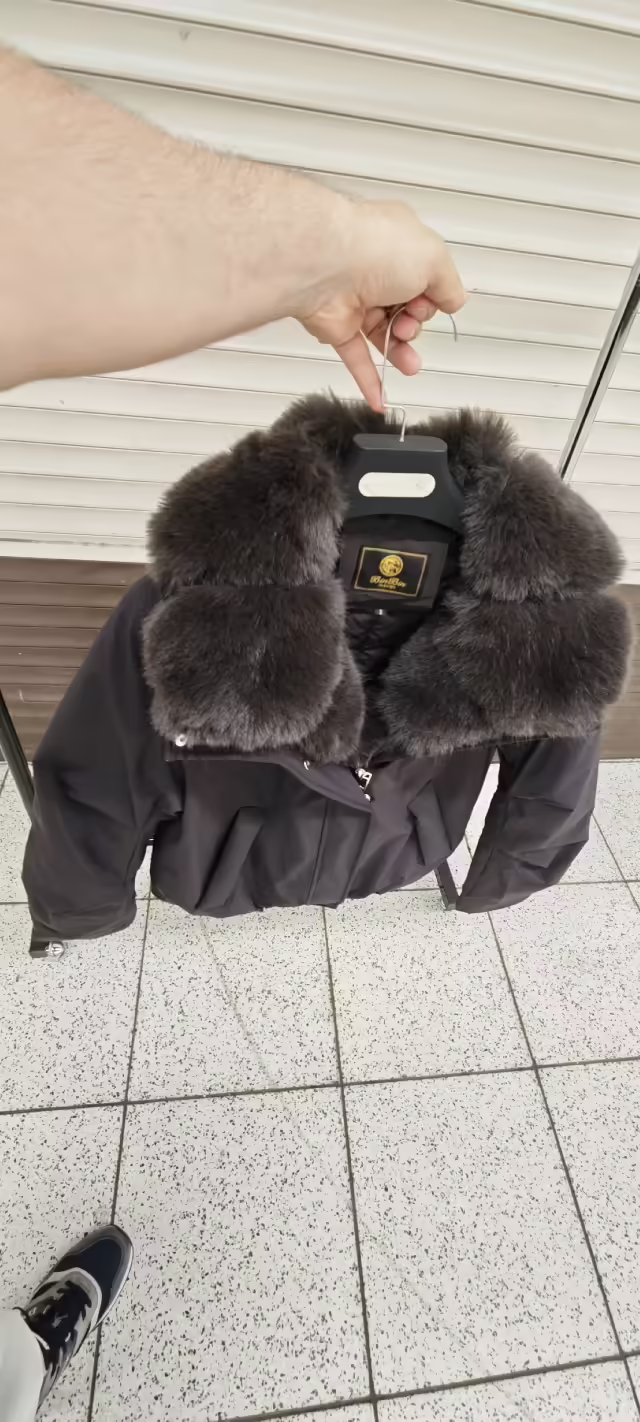 Идеальные роскошные женские куртки с натуральным мехом. фото 2