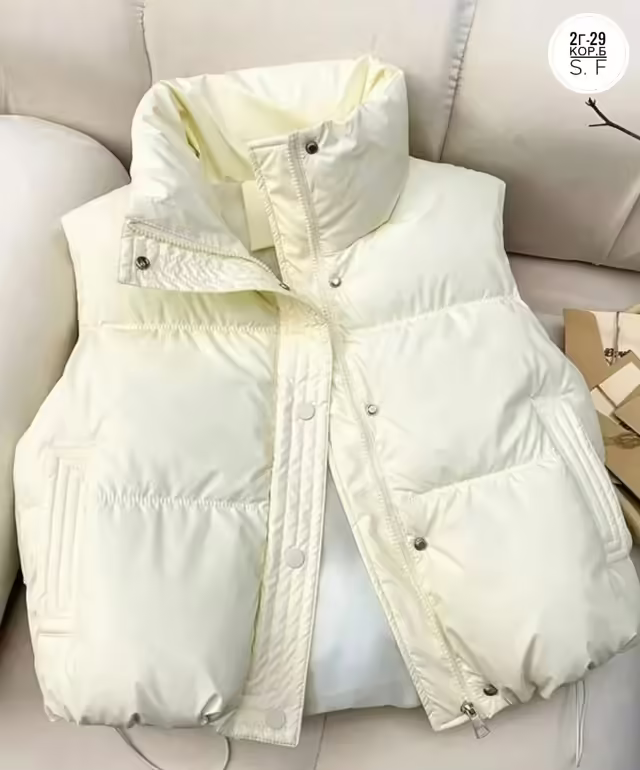 Женские жилетки