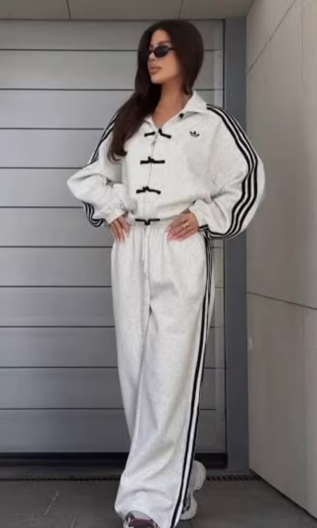 Стильные женские костюмы. фото 3