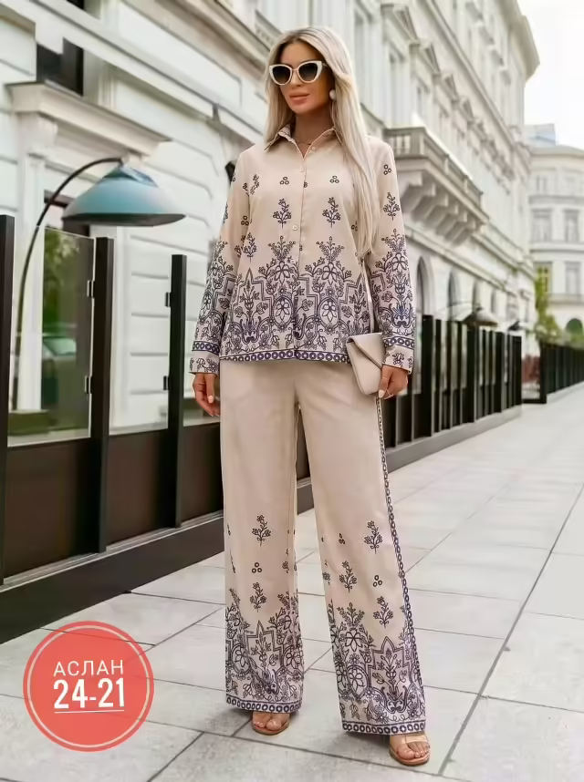 Льняные женские костюмы двойки