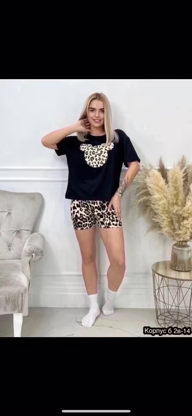 Женские костюмы тройки. фото 2