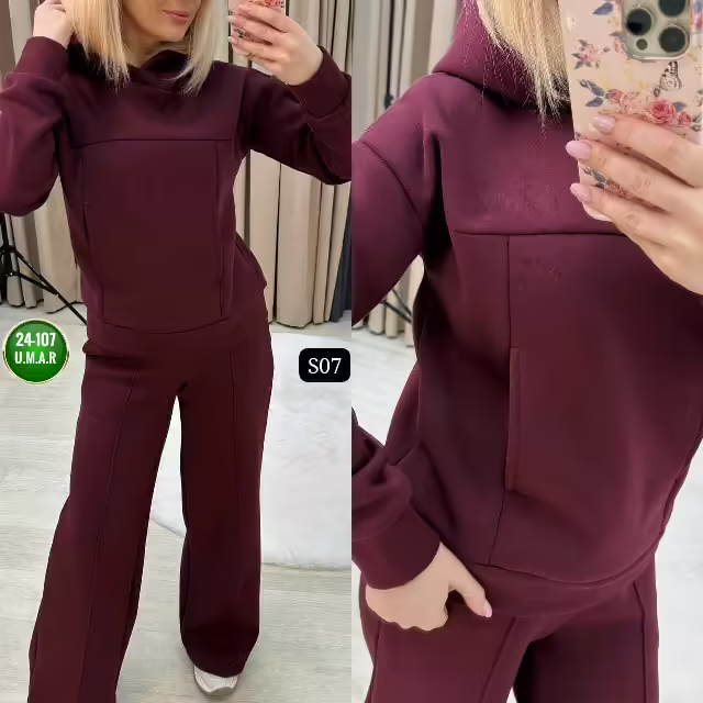 Женские костюмы