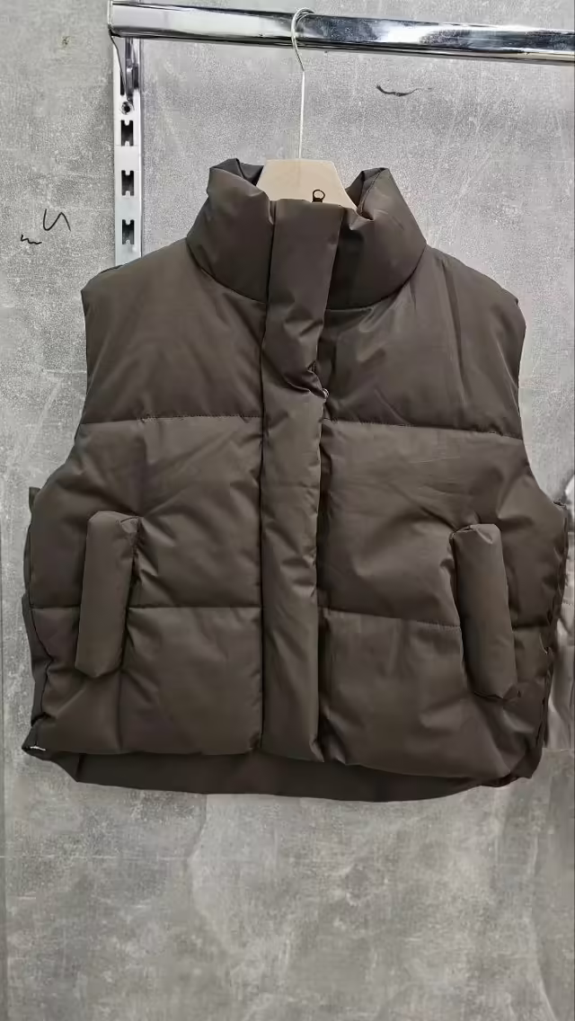 Женские жилетки. фото 3