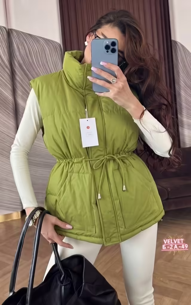 Женские жилетки