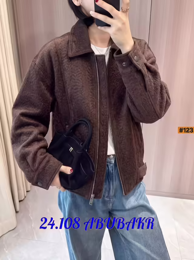 Осенние стильные женские бомберы