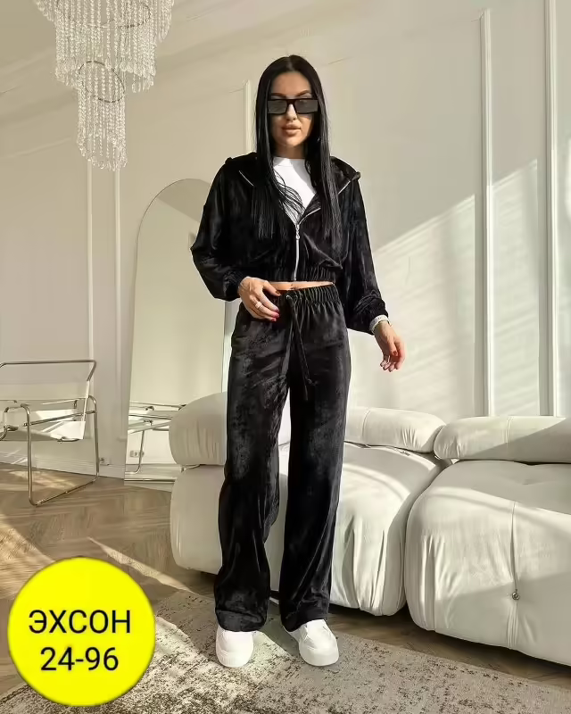 Женские костюмы. фото 2