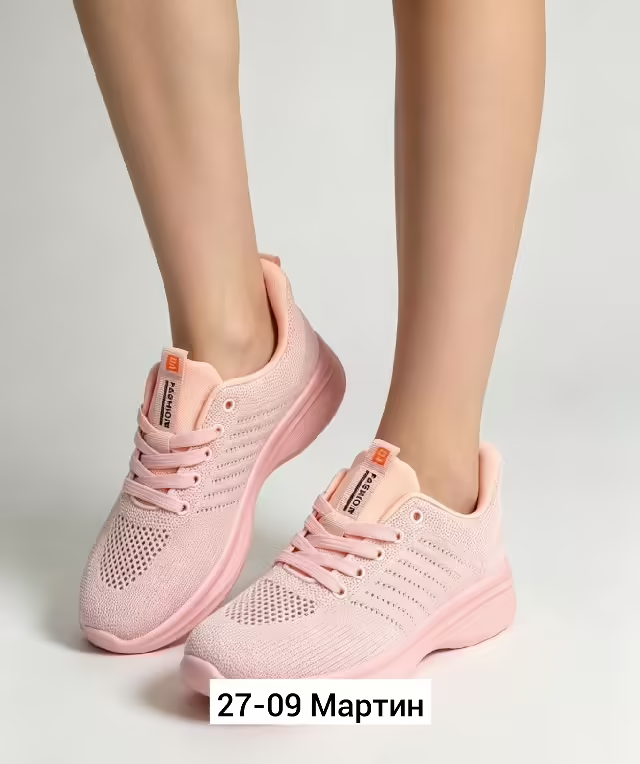 Женские кроссовки. фото 3