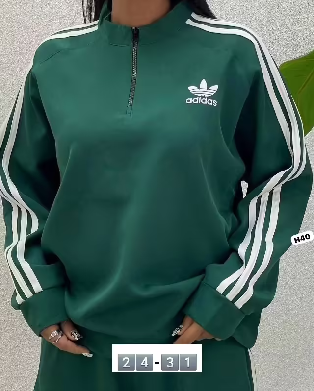 Женские костюмы
