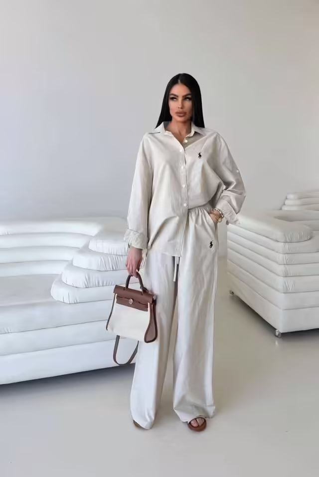 Стильные женские костюмы льна