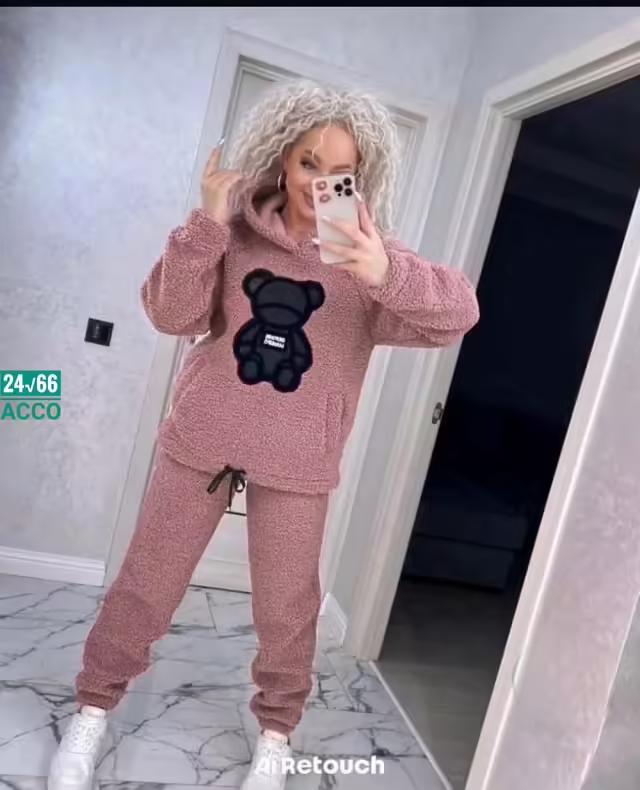 Женские костюмы