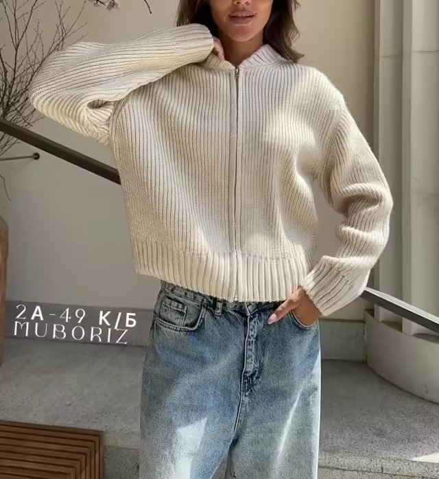 Базовые уютные двойные женские свитера. фото 2