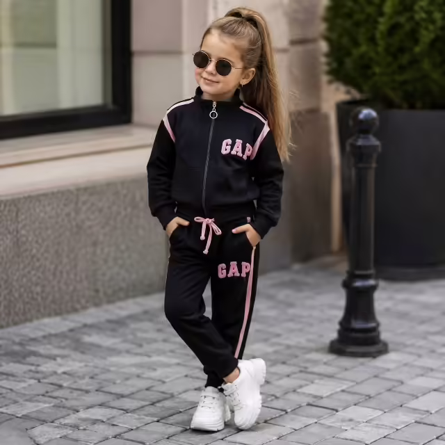 Детские костюмы