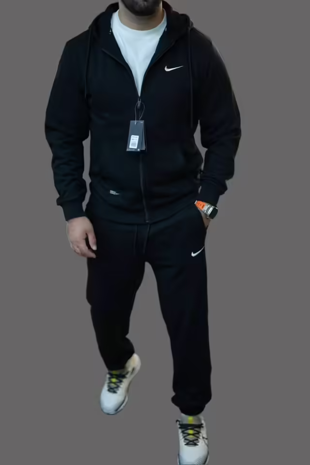 Топовые женские костюмы