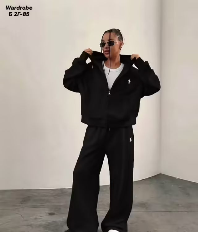 Женские костюмы